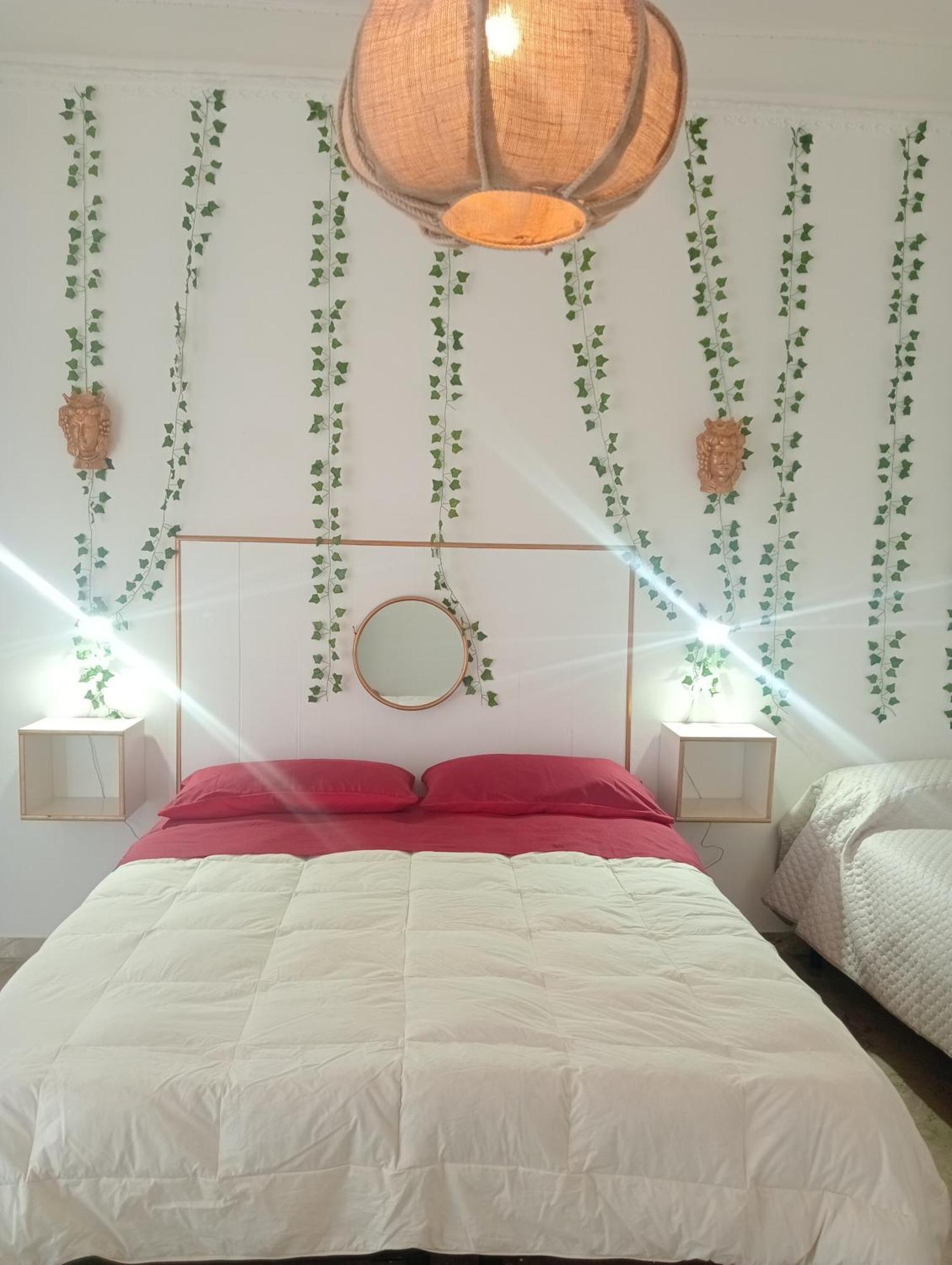 Casa Vacanze I Tre Girasoli "Green House" Caltagirone Esterno foto